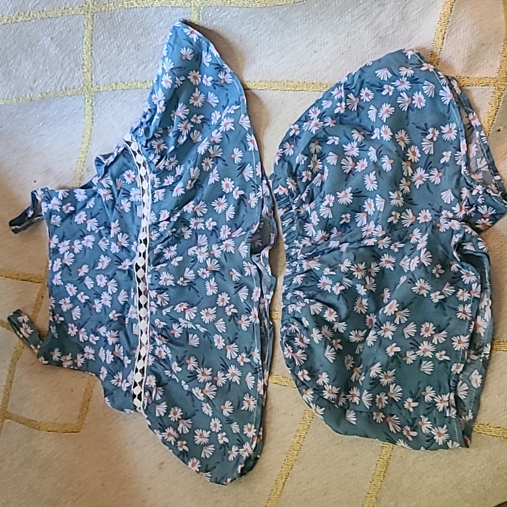 NWOT SUPER LIGHT WEIGHT floral tank and shorts set